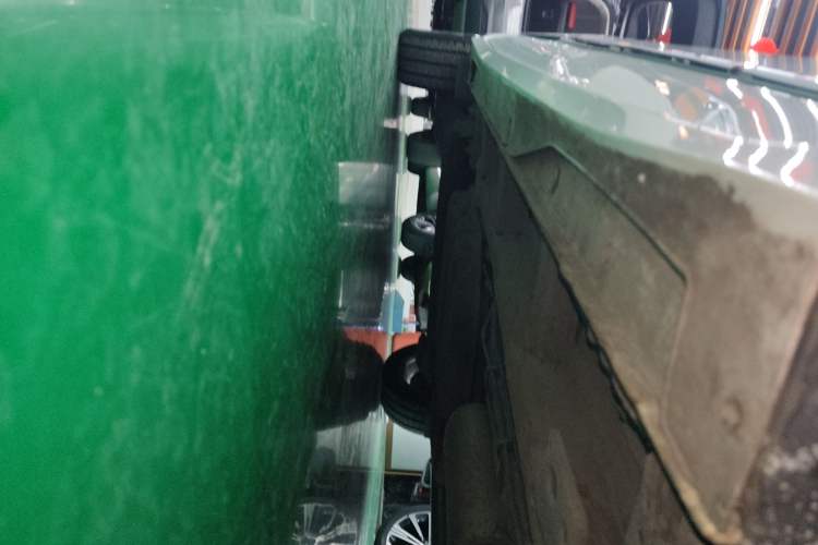Used Wuling Jiachen 2022 1.5T CVT Smart Luxury Version Right Side Sill