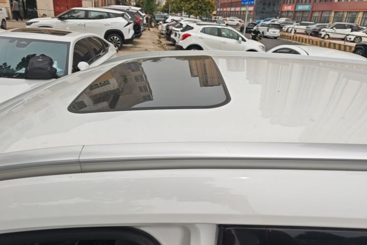 Used Wuling Jiachen 2022 1.5T CVT Deluxe Flagship Edition Roof