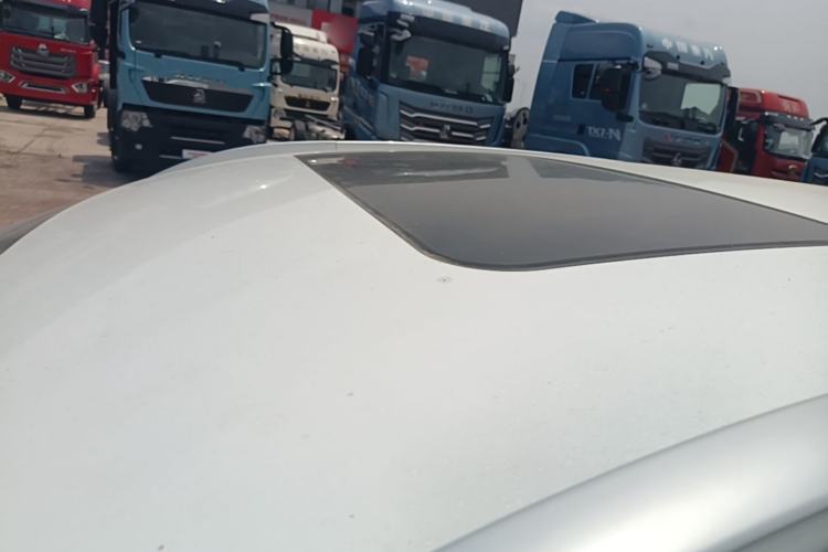 Used Wuling Jiachen 2022 1.5T CVT Deluxe Flagship Edition Roof