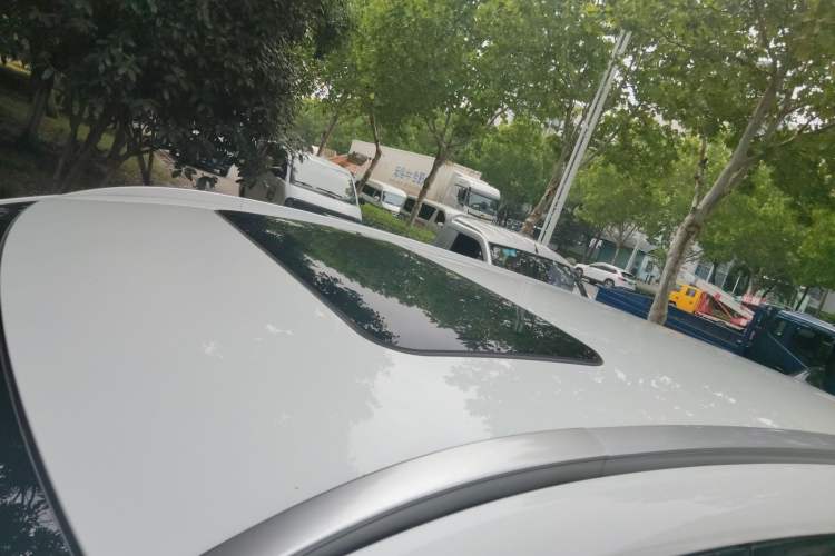 Used Wuling Jiachen 2022 1.5T CVT Deluxe Flagship Edition Roof