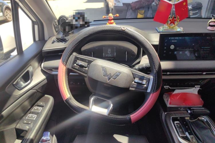 Used Wuling Jiachen 2022 1.5T CVT Deluxe Flagship Edition Steering Wheel