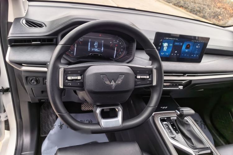 Used Wuling Jiachen 2022 1.5T CVT Smart Luxury Version Steering Wheel