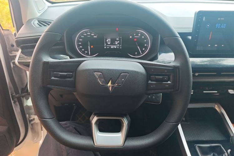 Used Wuling Jiachen 2022 1.5L Manual Enjoyment Elite Model Steering Wheel