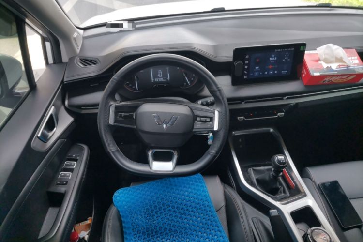 Used Wuling Jiachen 2022 1.5L Manual Comfort Edition Steering Wheel