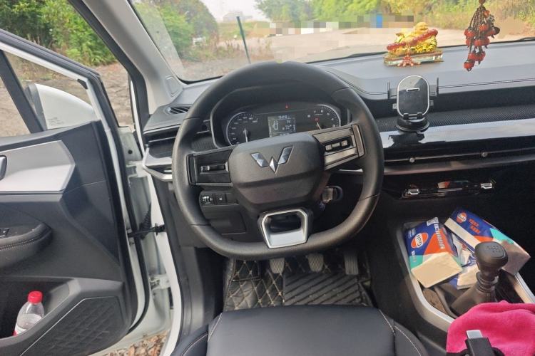 Used Wuling Jiachen 2022 1.5L Manual Enjoyment Elite Model Steering Wheel