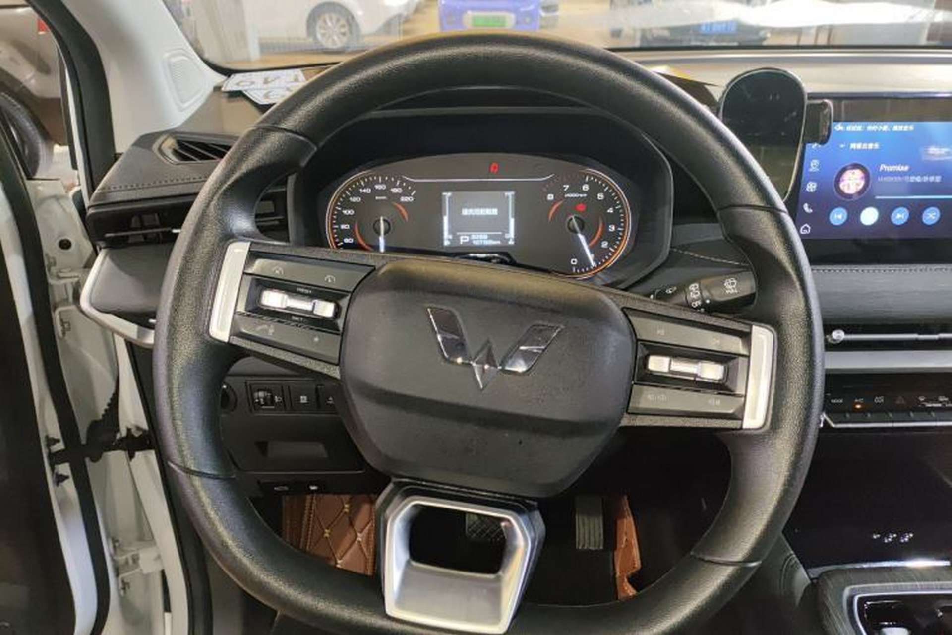 Used Wuling Jiachen 2022 1.5T CVT Smart Luxury Version Steering Wheel