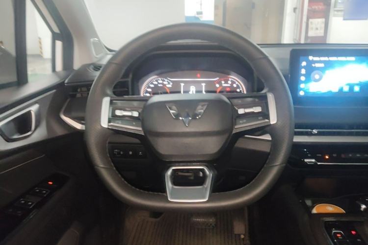 Used Wuling Jiachen 2022 1.5T CVT Deluxe Flagship Edition Steering Wheel