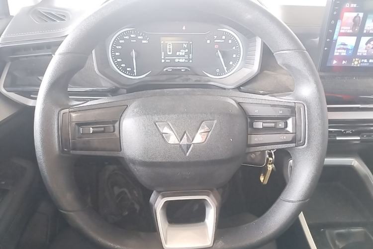 Used Wuling Jiachen 2022 1.5L Manual Enjoyment Elite Model Steering Wheel