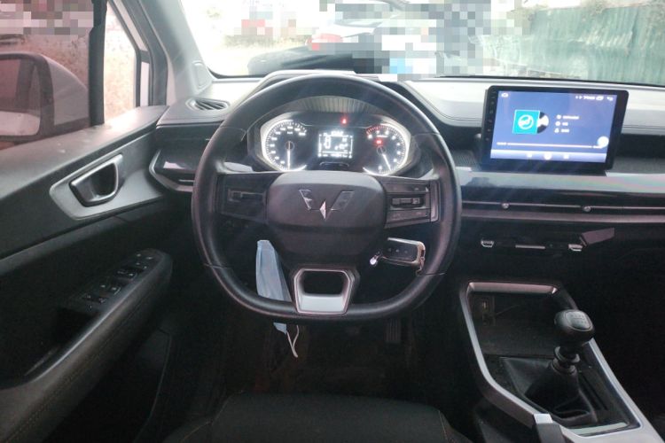 Used Wuling Jiachen 2022 1.5L Manual Enjoyment Elite Model Steering Wheel
