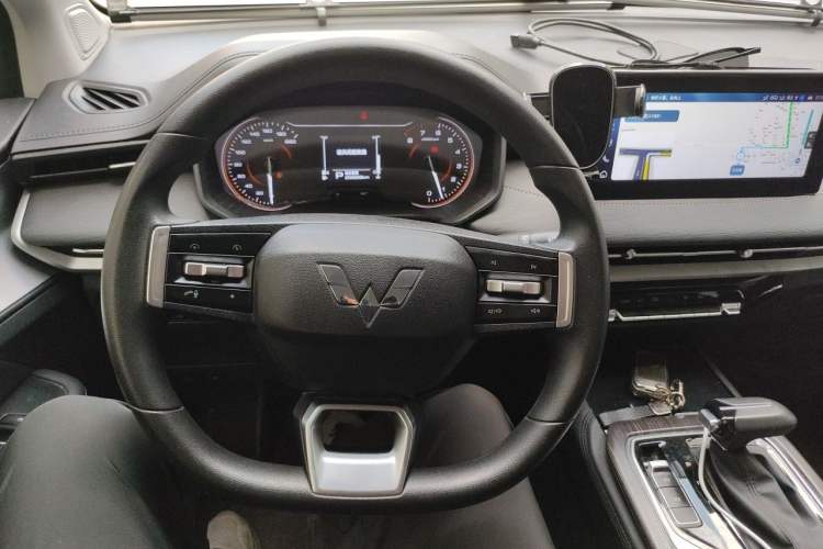 Used Wuling Jiachen 2022 1.5T CVT Smart Luxury Version Steering Wheel