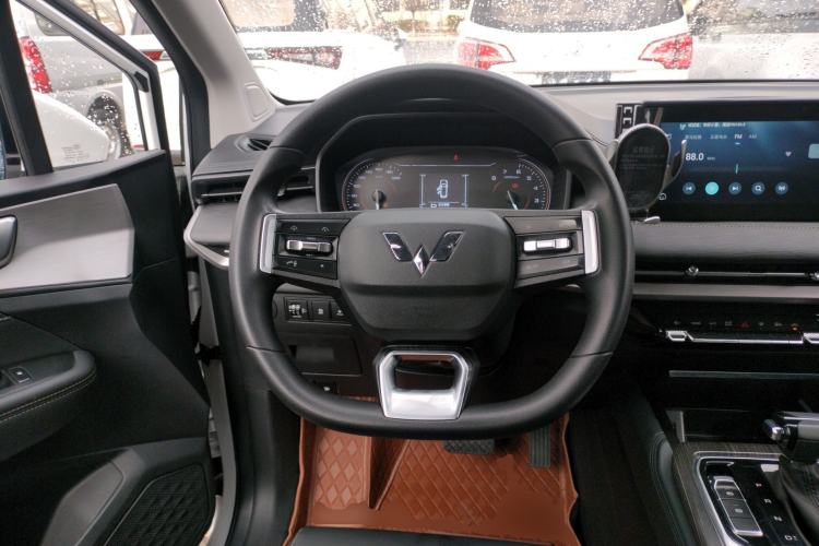 Used Wuling Jiachen 2022 1.5T CVT Smart Luxury Version Steering Wheel
