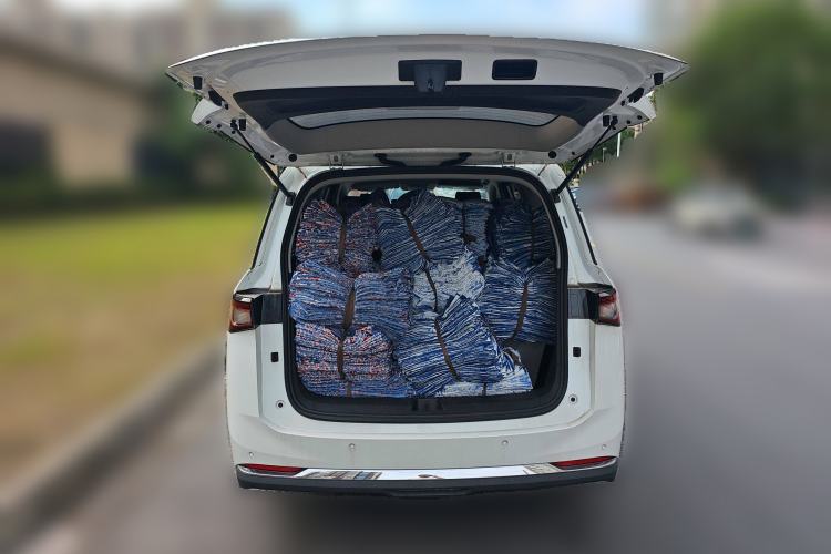 Used Wuling Jiachen 2022 1.5L Manual Comfort Edition Trunk
