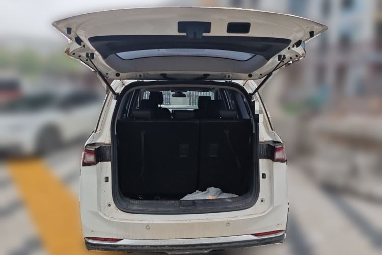 Used Wuling Jiachen 2022 1.5T CVT Smart Luxury Version Trunk