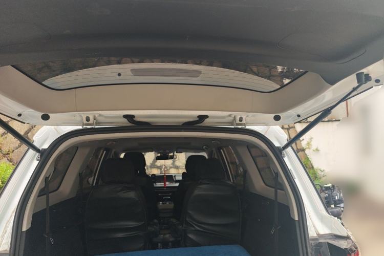 Used Wuling Jiachen 2022 1.5T CVT Deluxe Flagship Edition Trunk