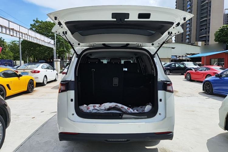 Used Wuling Jiachen 2022 1.5L Manual Enjoyment Elite Model Trunk