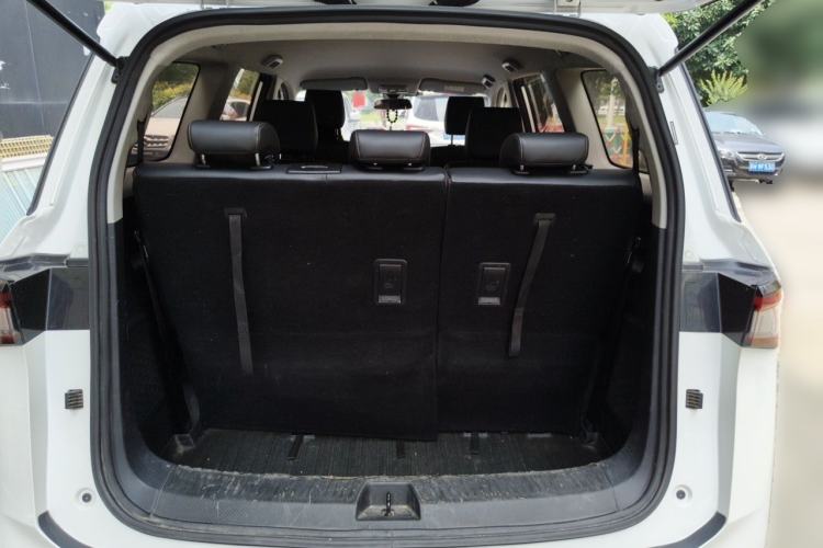 Used Wuling Jiachen 2022 1.5T CVT Smart Luxury Version Trunk