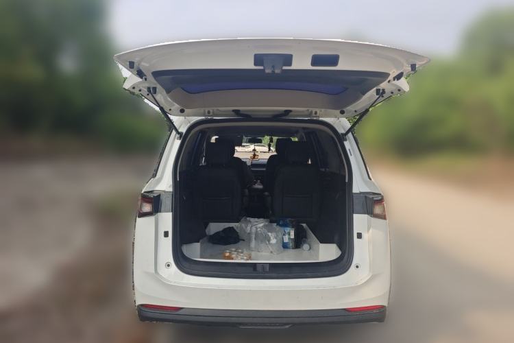 Used Wuling Jiachen 2022 1.5L Manual Enjoyment Elite Model Trunk