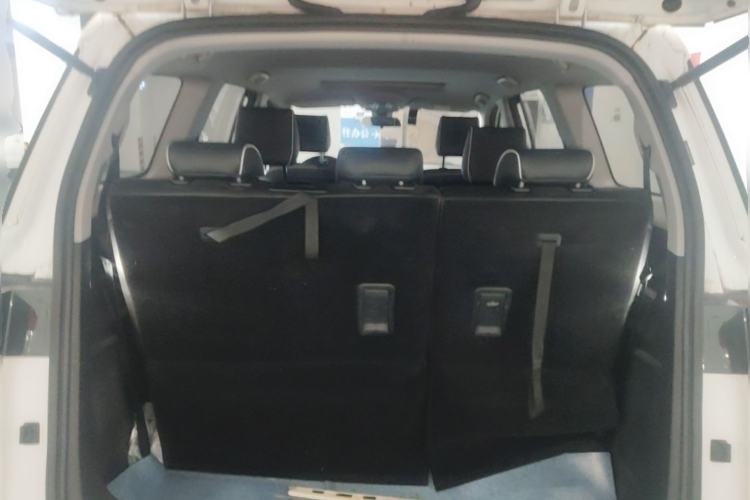 Used Wuling Jiachen 2022 1.5T CVT Deluxe Flagship Edition Trunk