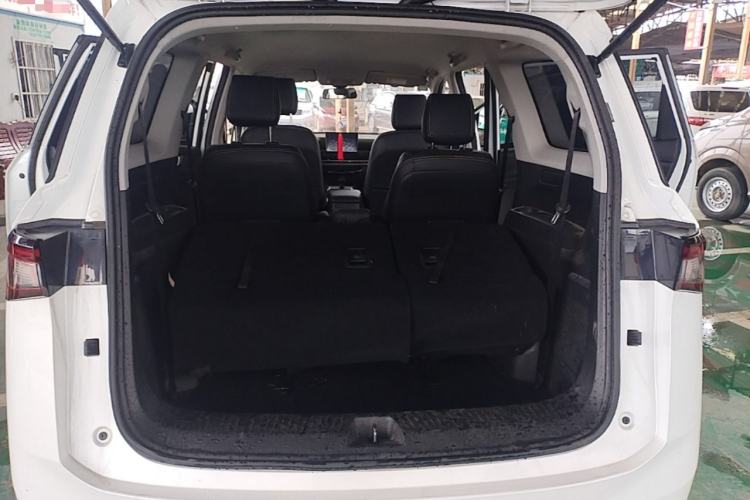 Used Wuling Jiachen 2022 1.5L Manual Enjoyment Elite Model Trunk
