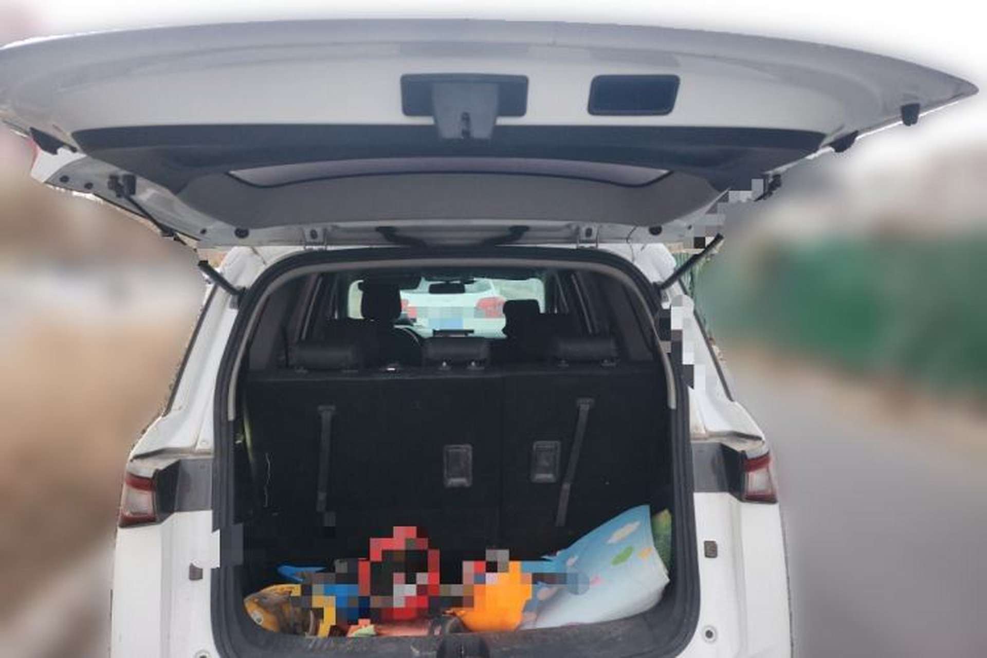 Used Wuling Jiachen 2022 1.5L Manual Enjoyment Elite Model Trunk