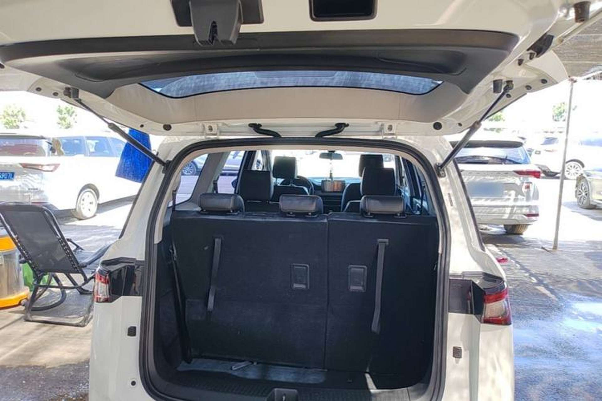 Used Wuling Jiachen 2022 1.5L Manual Comfort Edition Trunk