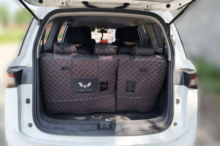 Used Wuling Jiachen 2022 1.5L Manual Enjoyment Elite Model Trunk