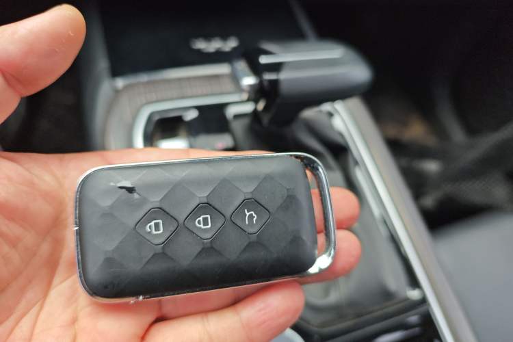 Used Wuling Jiachen 2022 1.5T CVT Smart Luxury Version Vehicle Key