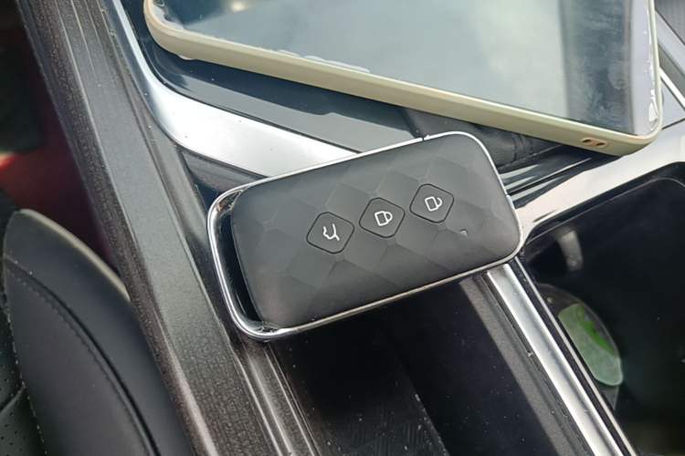 Used Wuling Jiachen 2022 1.5T CVT Deluxe Flagship Edition Vehicle Key