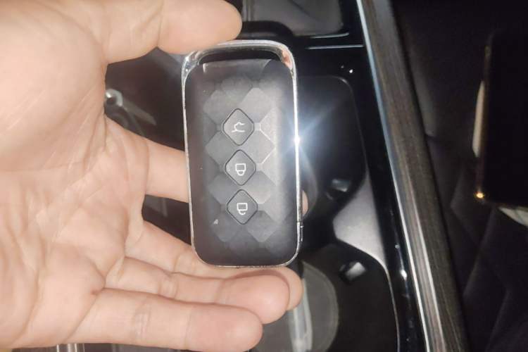 Used Wuling Jiachen 2022 1.5T CVT Deluxe Flagship Edition Vehicle Key