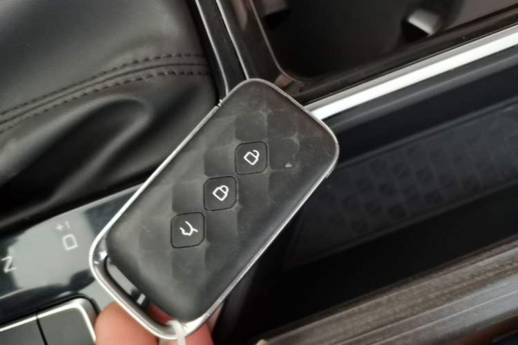 Used Wuling Jiachen 2022 1.5T CVT Deluxe Flagship Edition Vehicle Key