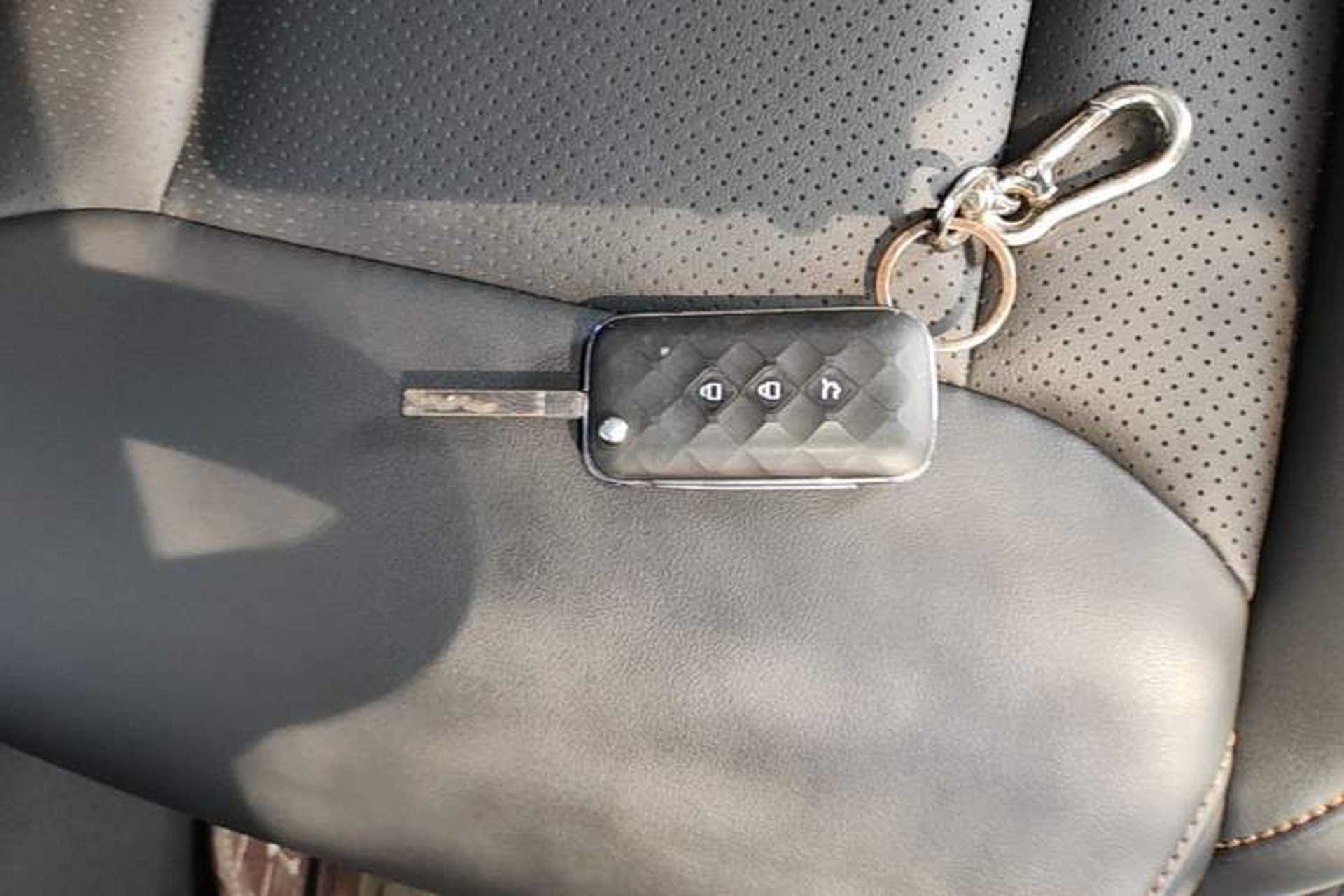 Used Wuling Jiachen 2022 1.5L Manual Comfort Edition Vehicle Key