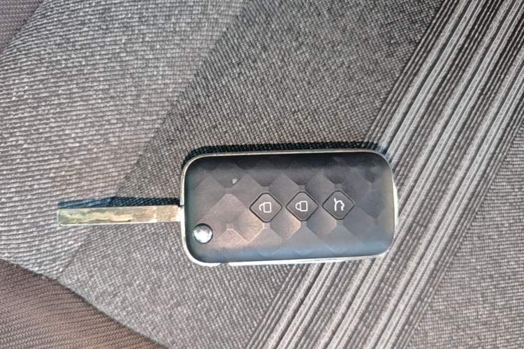 Used Wuling Jiachen 2022 1.5L Manual Enjoyment Elite Model Vehicle Key