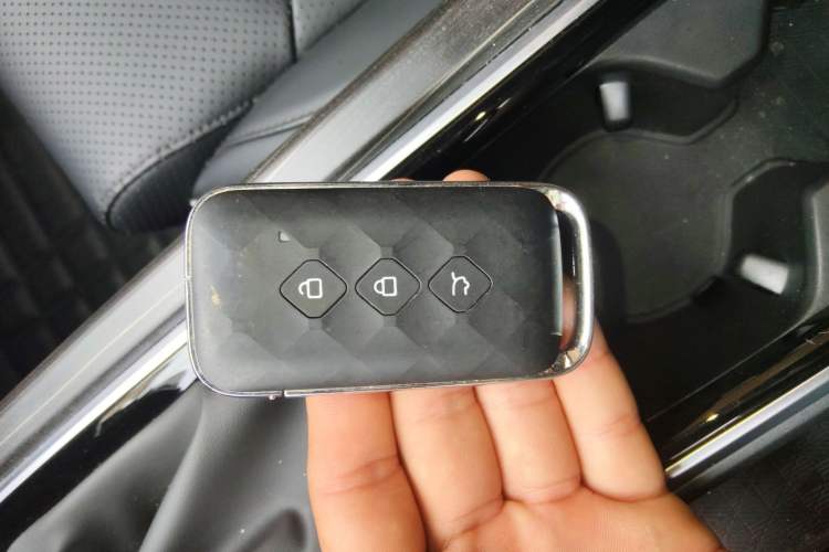 Used Wuling Jiachen 2022 1.5T CVT Deluxe Flagship Edition Vehicle Key