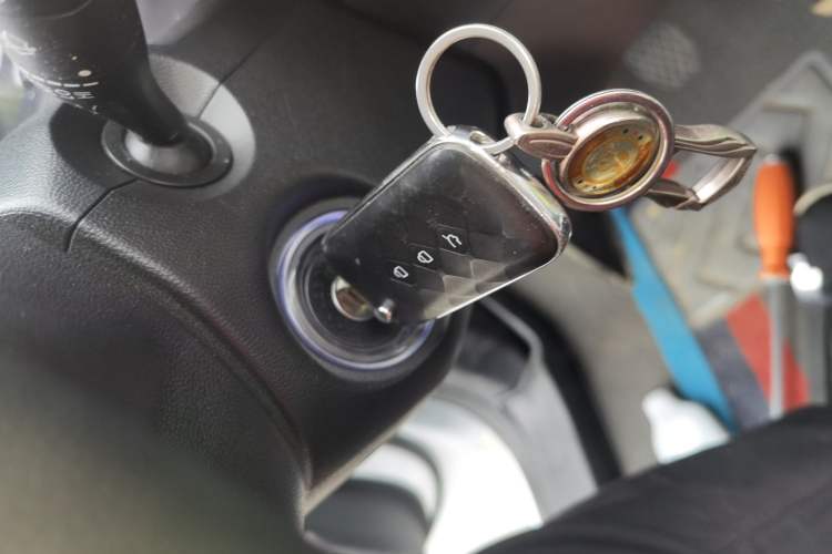 Used Wuling Jiachen 2022 1.5L Manual Enjoyment Elite Model Vehicle Key