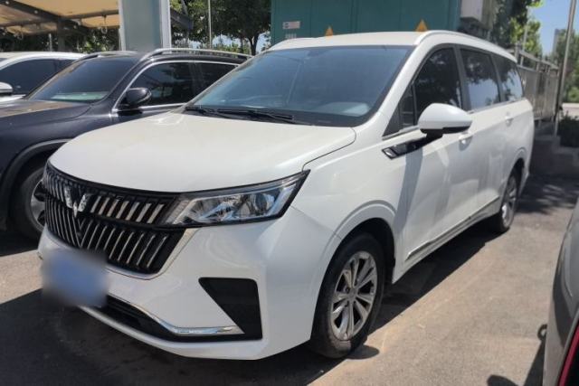 Used Wuling Jiachen 2022 1.5T Manual Light Enjoyment Dynamic Version