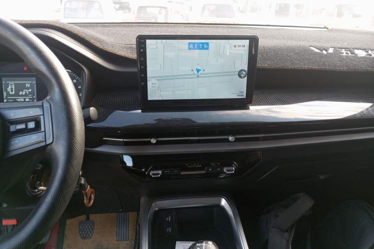 Used Wuling Jiachen 2022 1.5L Manual Enjoyment Elite Model Audio And AC Panel