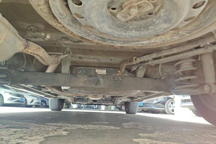 Used Wuling Jiachen 2022 1.5T CVT Deluxe Flagship Edition Chassis Rear