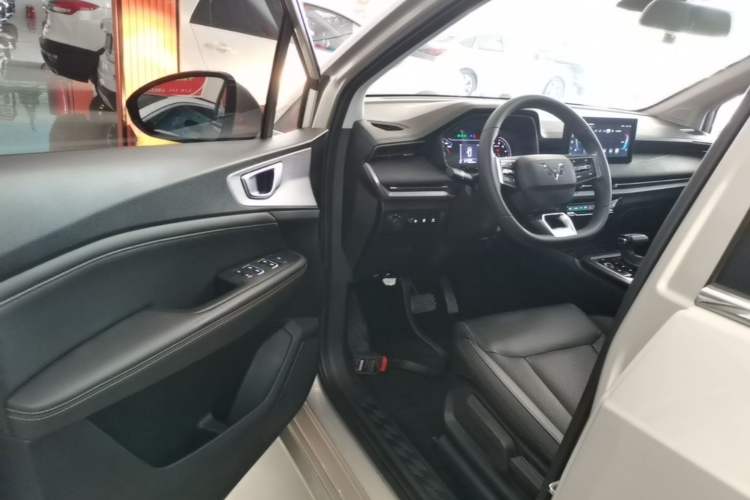 Used Wuling Jiachen 2022 1.5T CVT Smart Luxury Version Driver Seat