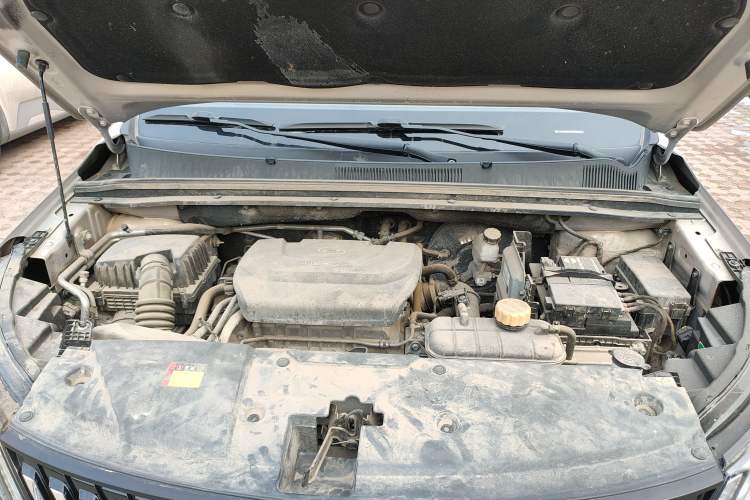 Used Wuling Jiachen 2022 1.5T CVT Deluxe Flagship Edition Engine Bay