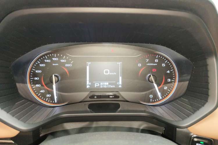 Used Wuling Jiachen 2022 1.5T CVT Deluxe Flagship Edition Instrument Cluster
