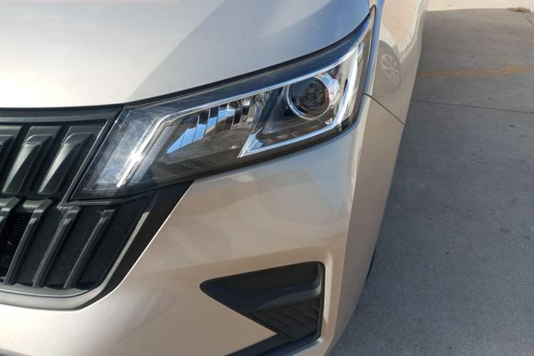 Used Wuling Jiachen 2022 1.5L Manual Enjoyment Elite Model Left Front Headlight