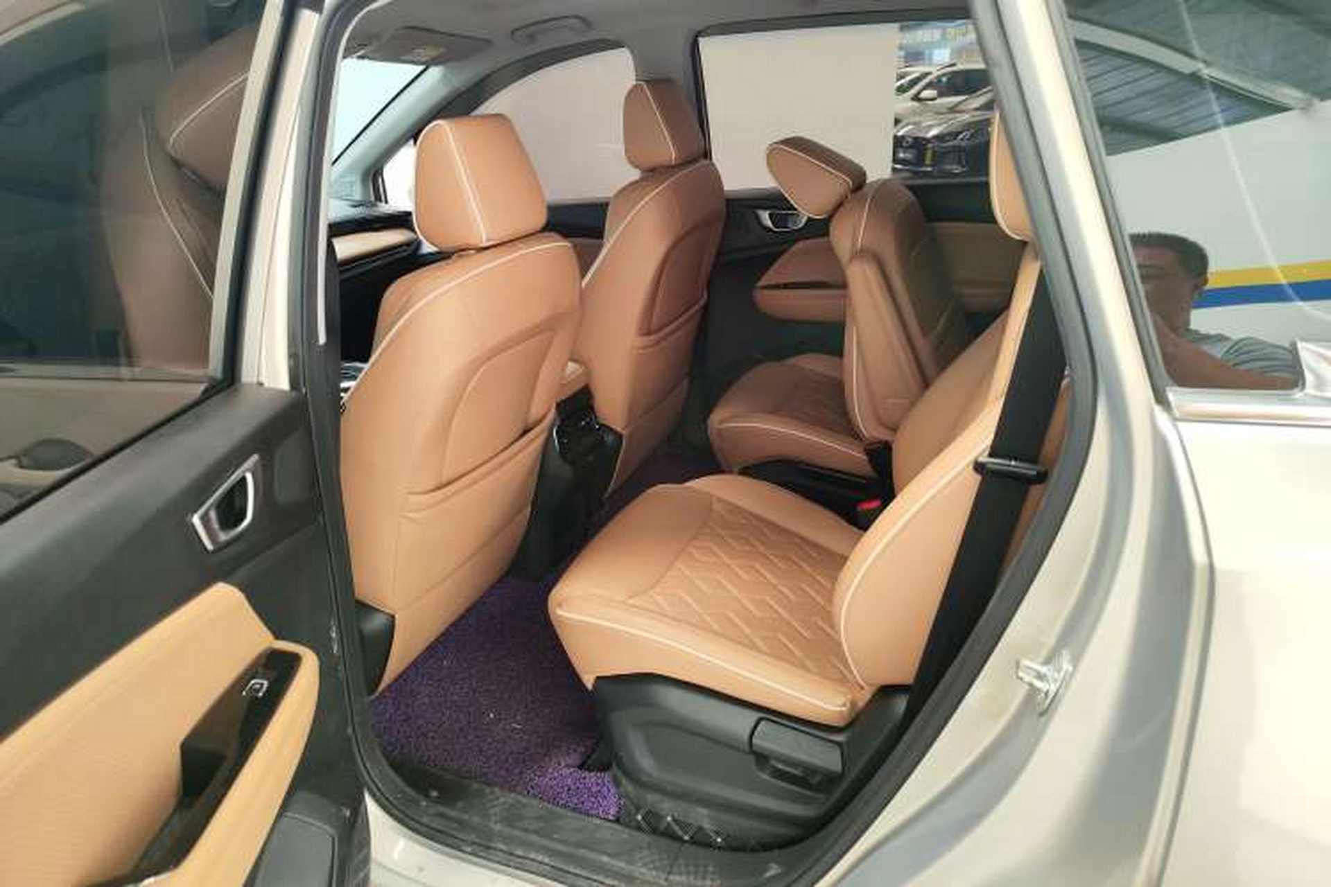 Used Wuling Jiachen 2022 1.5T CVT Deluxe Flagship Edition Left Rear Seat
