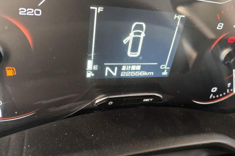 Used Wuling Jiachen 2022 1.5T Manual Light Enjoyment Dynamic Version Odometer Close Up