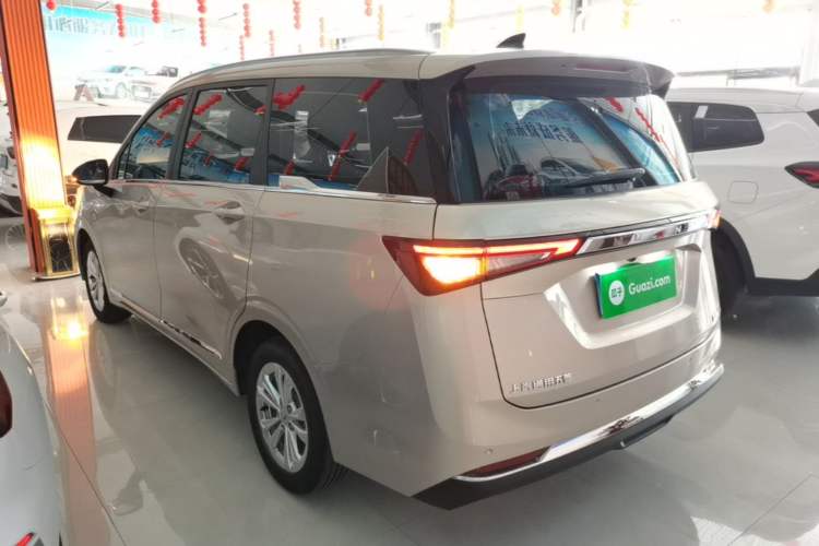 Used Wuling Jiachen 2022 1.5T CVT Smart Luxury Version Rear Left 45 Deg