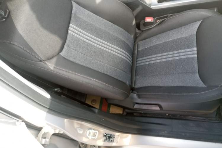 Used Wuling Jiachen 2022 1.5L Manual Enjoyment Elite Model Right Front Seat