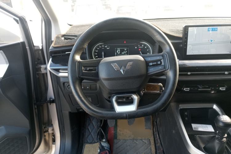 Used Wuling Jiachen 2022 1.5L Manual Enjoyment Elite Model Steering Wheel