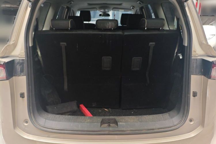 Used Wuling Jiachen 2022 1.5T CVT Deluxe Flagship Edition Trunk