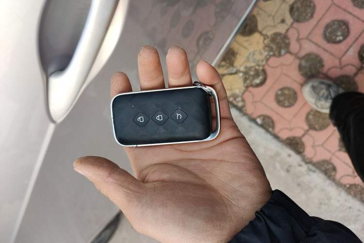 Used Wuling Jiachen 2022 1.5T CVT Deluxe Flagship Edition Vehicle Key