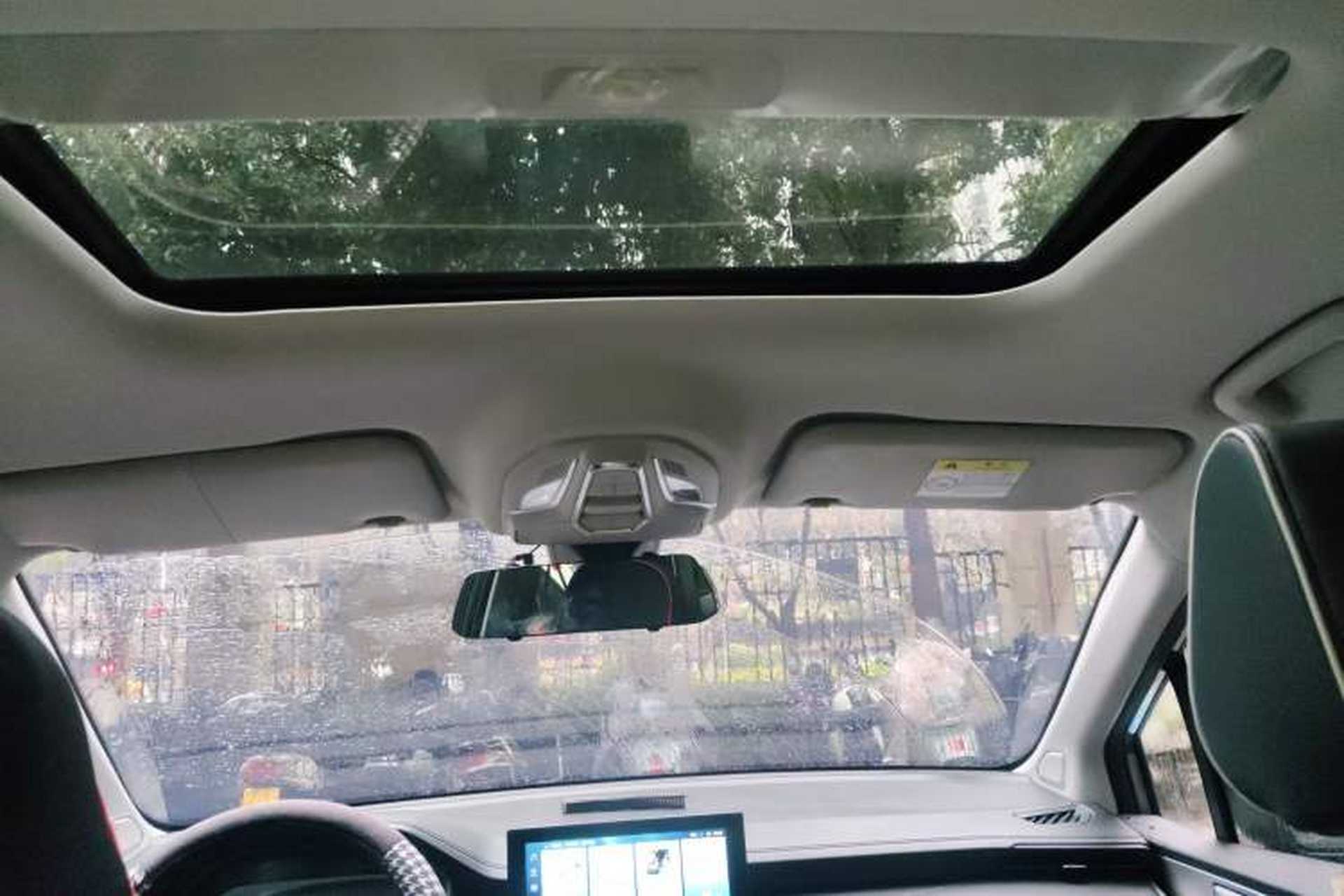 Used Wuling Jiachen 2023 2.0L DHT Flagship Edition Headliner