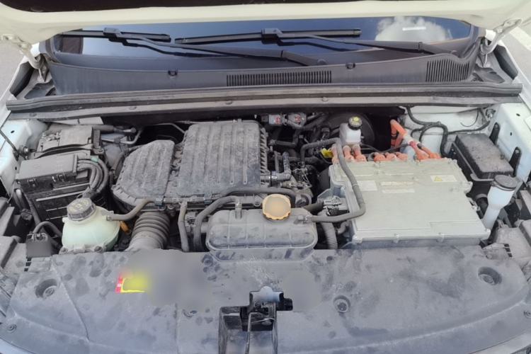 Used Wuling Jiachen 2023 2.0L DHT Flagship Edition Engine Bay